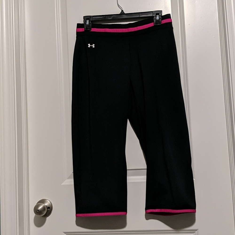 Capri workout pants
